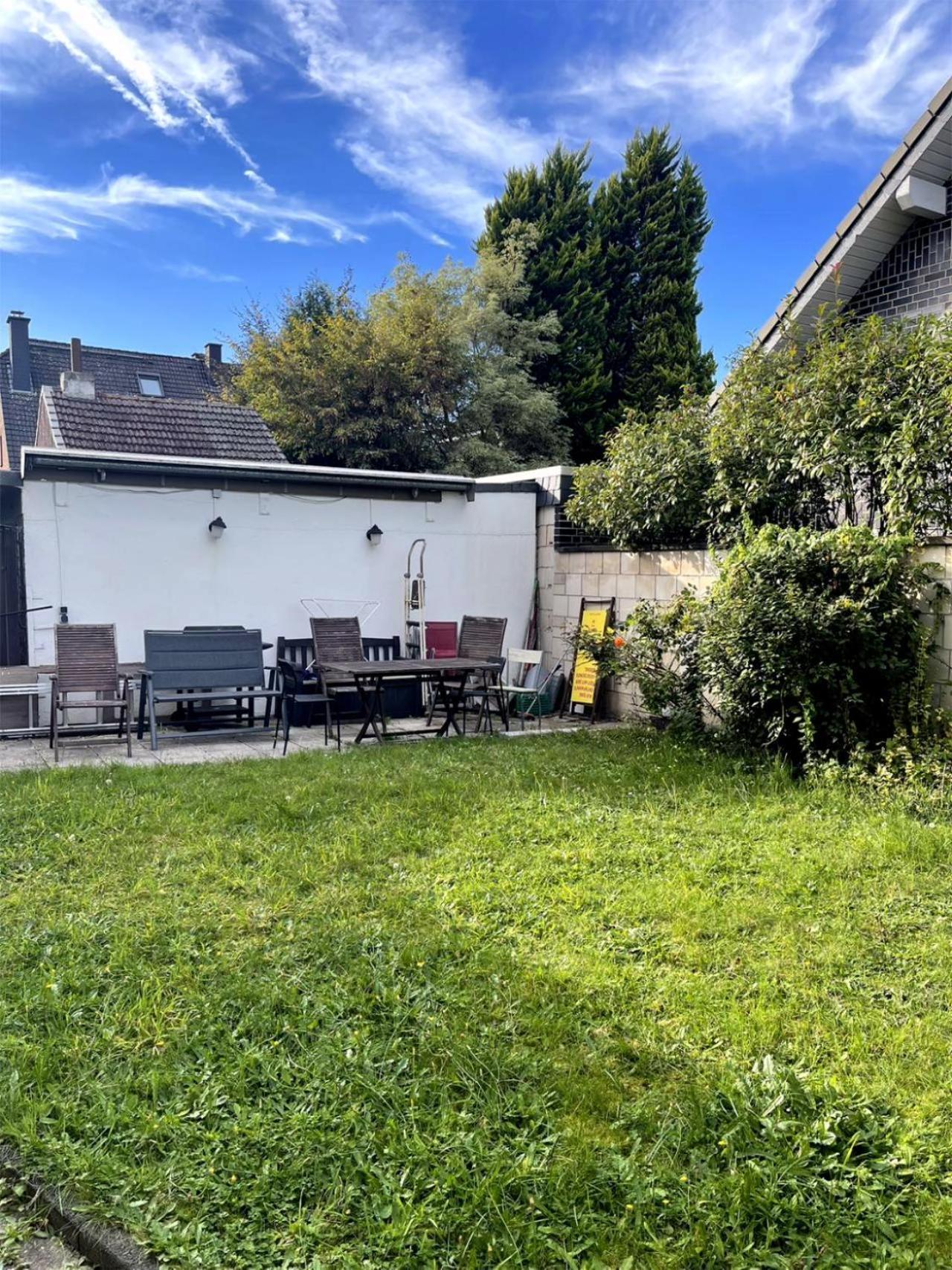Duesseldorf Messe And Airport, 2-Bedroom Apartment With Kitchen And Garden Duisburg Kültér fotó